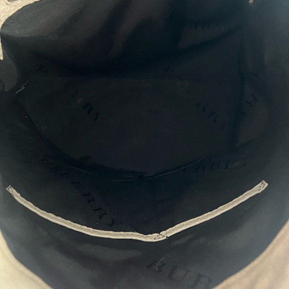 Burberry grey lindburg hobo - Picture 11 of 11